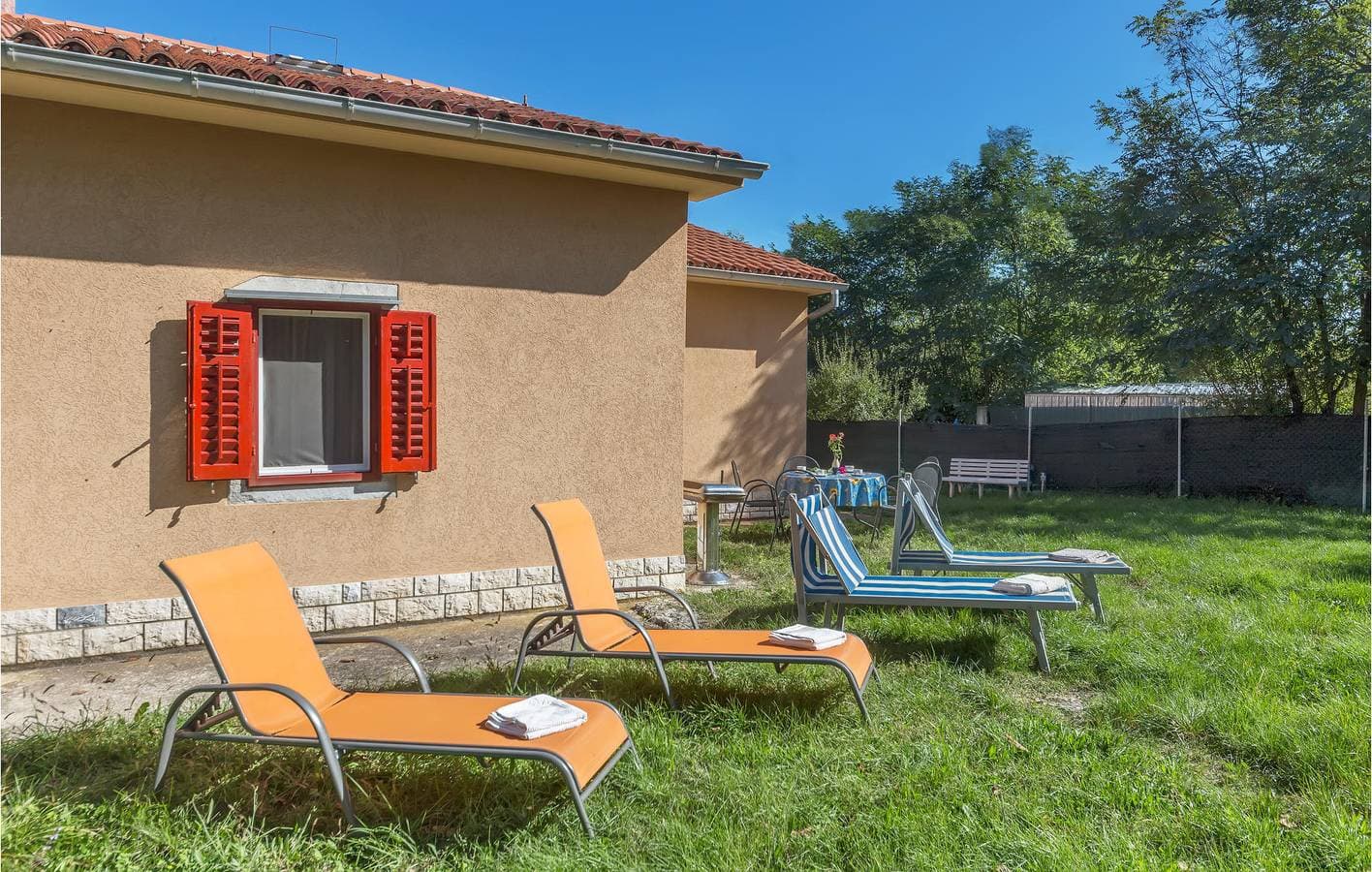 Foto 5 von 28: Gemütliche 2-Zimmer-Wohnung mit Garten, Parkplatz und Sehenswürdigkeiten in der Nähe