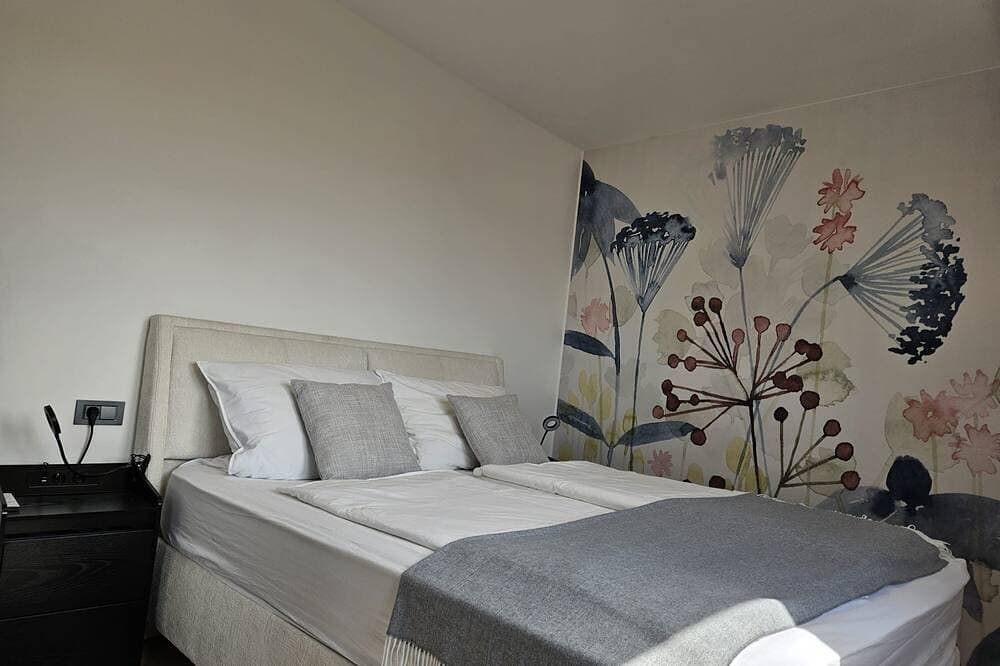 Foto 4 von 21: Moderne Ferienwohnung mit Panorama‑ und Sundowner‑Blick in Malinska (Insel Krk)