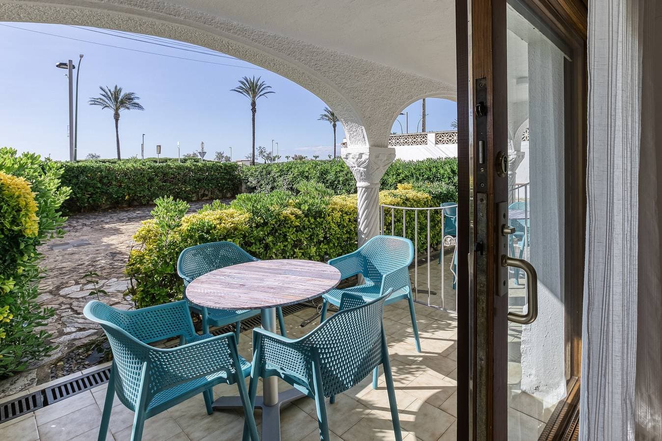 Foto 2 von 26: Apartment 'Salins 1' mit privater Terrasse am Strand von Empuriabrava, WLAN & Klimaanlage