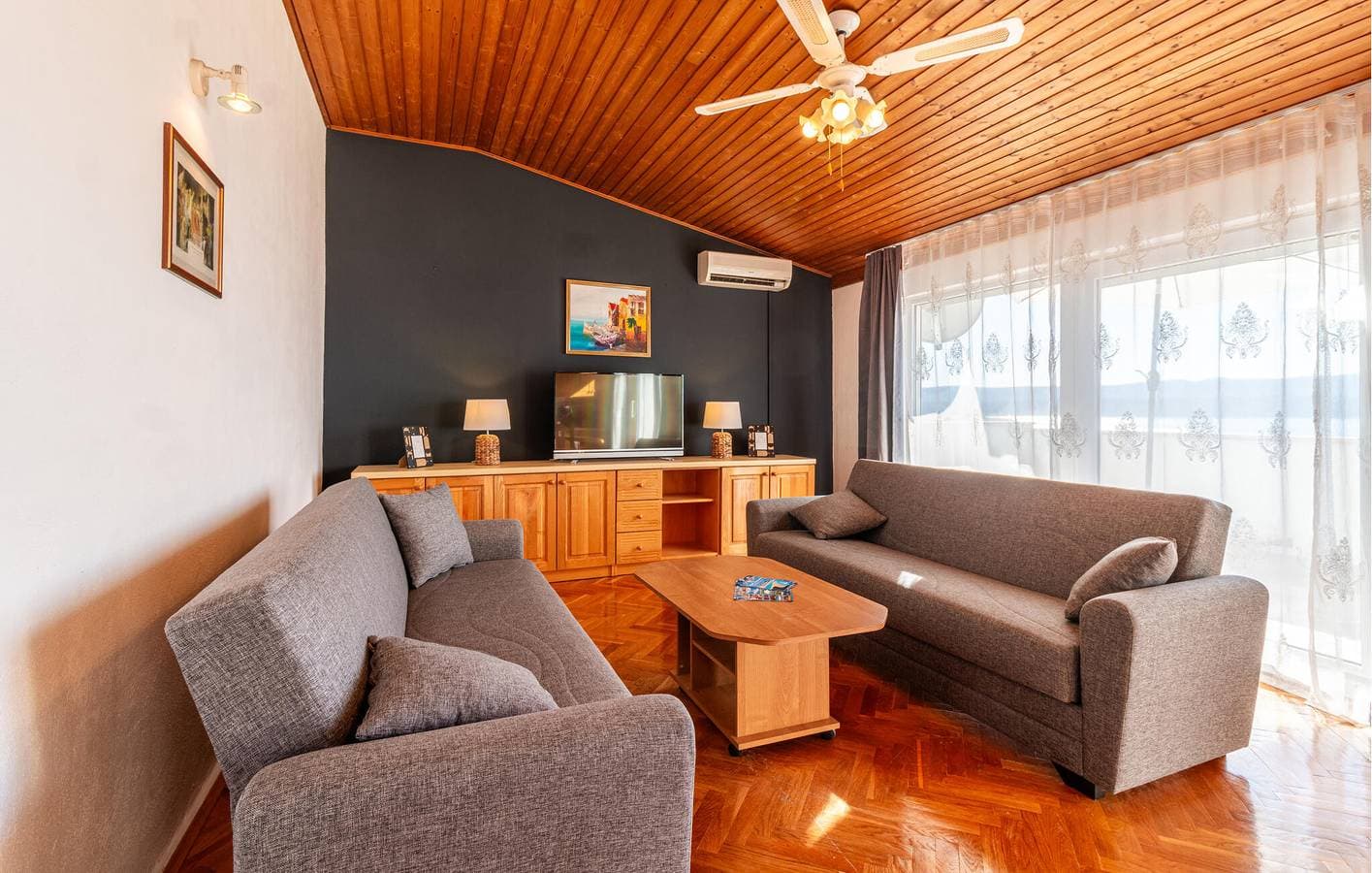 Foto 2 von 16: Gemütliche Wohnung mit Terrasse, WLAN und 500 m zum Strand