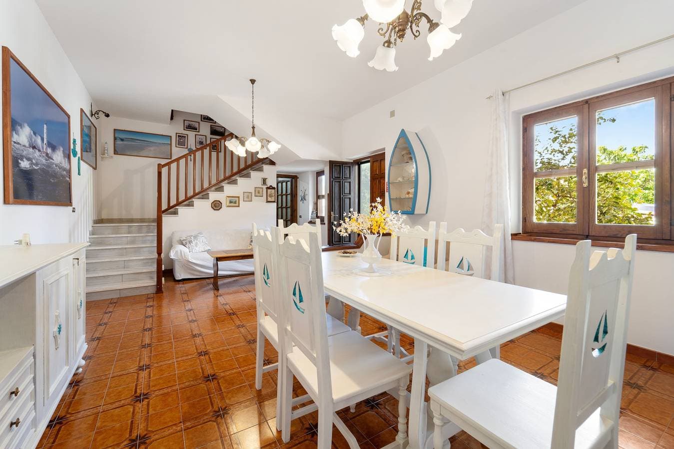 Foto 3 von 27: Ferienwohnung '2' mit Gemeinschaftsgarten, Balkon und Klimaanlage