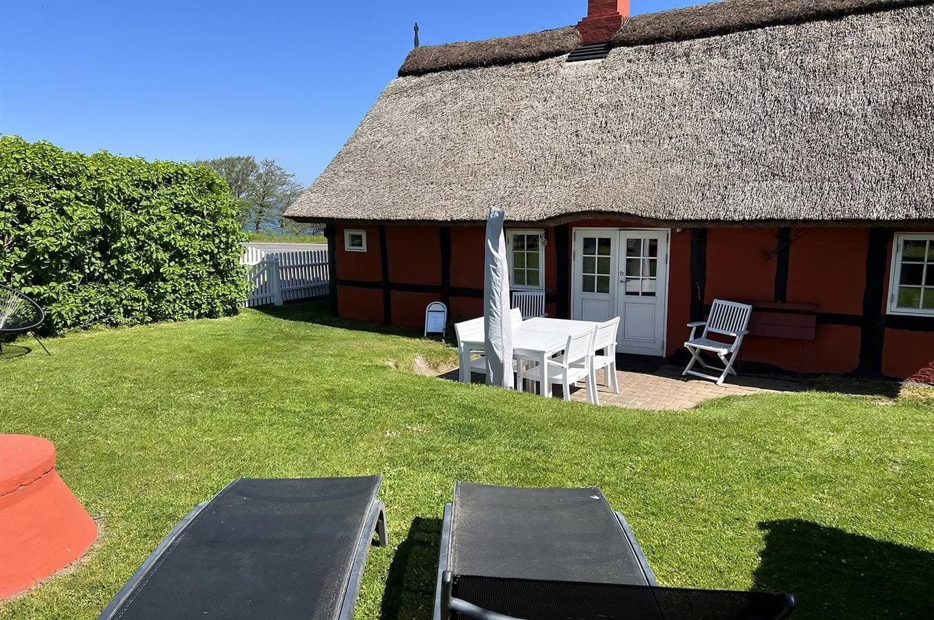 Home in Svaneke with house sea view 1