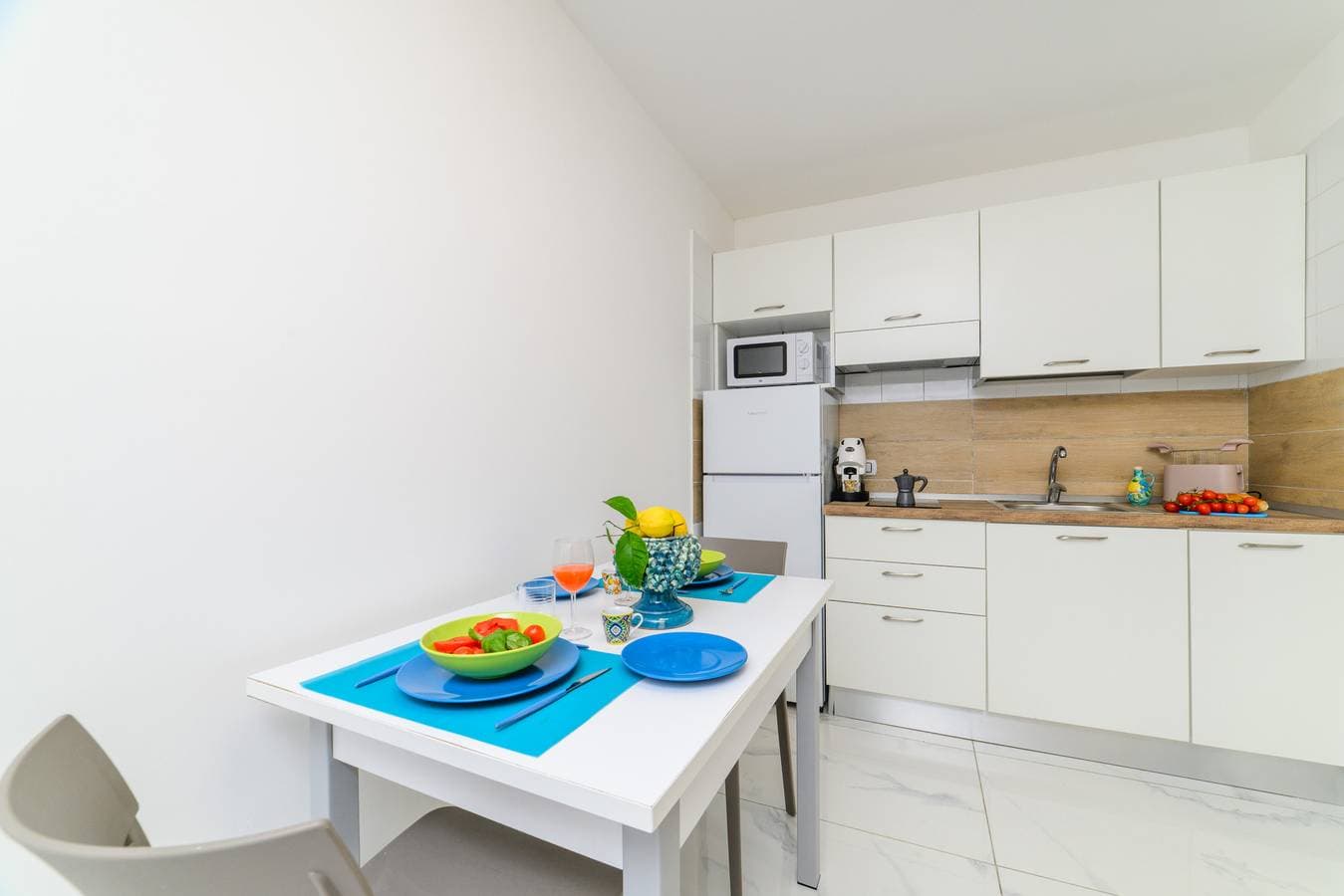 Foto 10 von 16: Estate4Home - Lily Suite