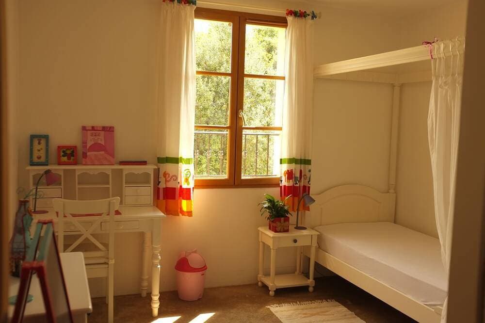 Foto 4 von 21: Wunderschöne Bastide in einer grünen und ruhigen Umgebung.