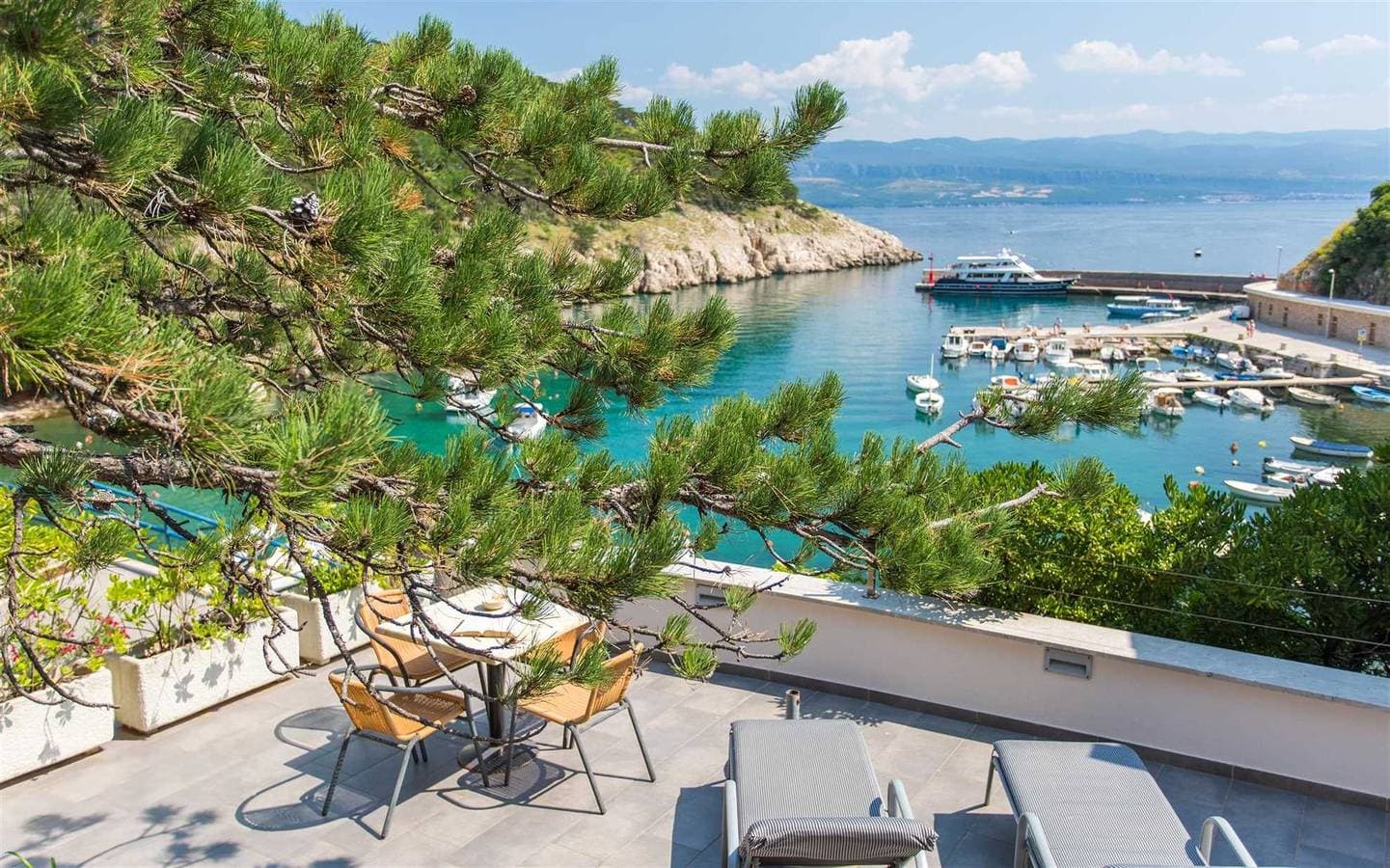 Foto 4 von 32: Ferienwohnung am Meer mit Panoramablick auf Meer