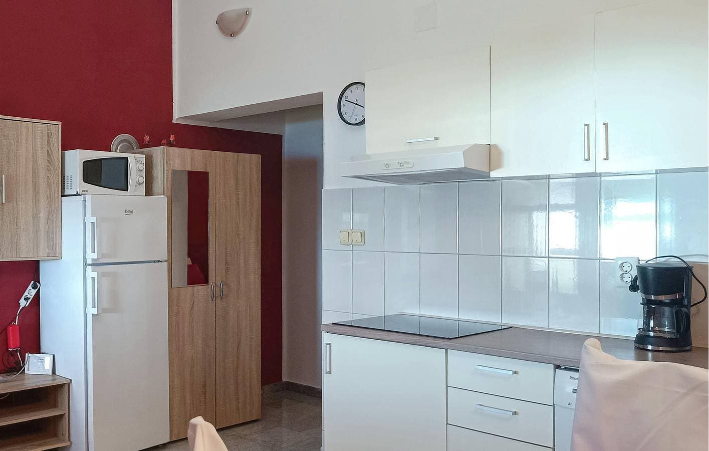 Foto 12 von 22: Apartment am Meer mit Terrasse, WLAN und Parkplatz in der Nähe von Novigradsko Mehr