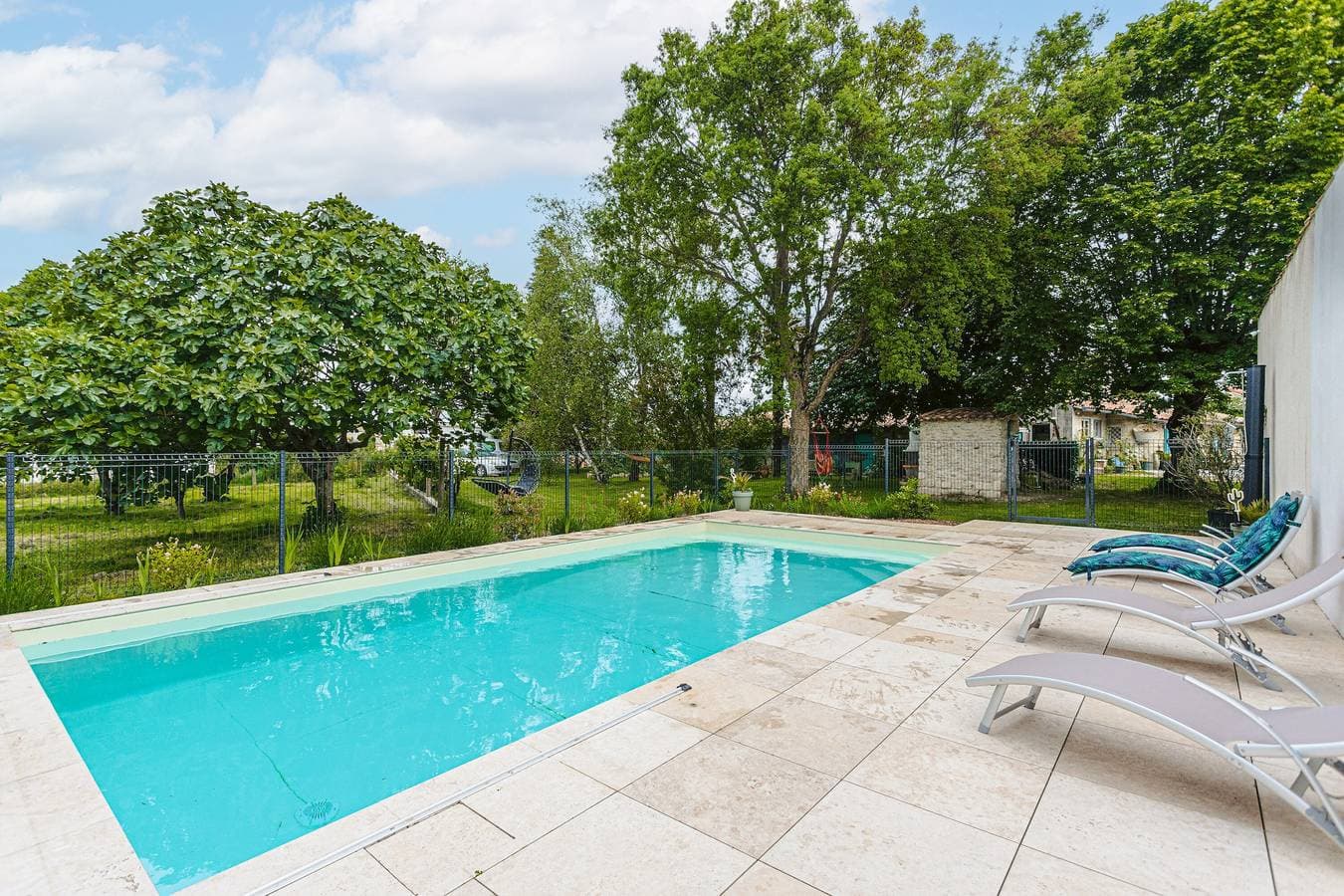 Foto 3 von 25: Ferienhaus 'Gite Les Mouettes' mit Pool, gemeinsamer Terrasse und WLAN