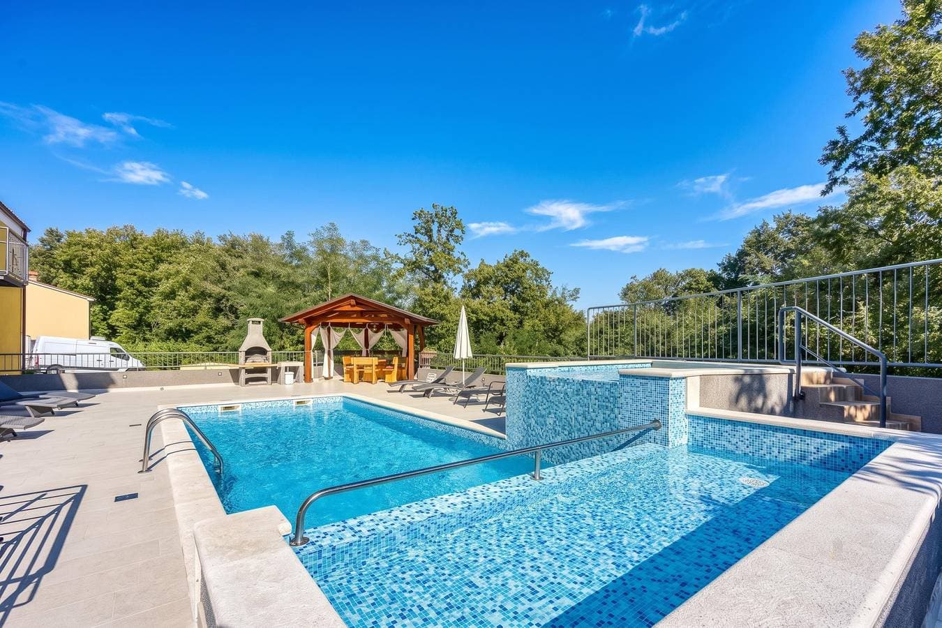 Pool House Klarina 1