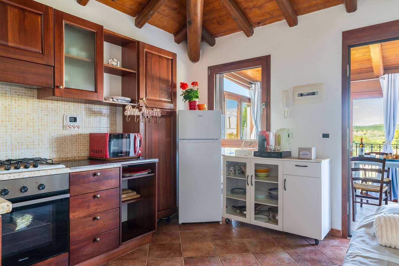 Foto 6 von 25: Ferienhaus 'Loredana' mit Meerblick, Wi-Fi und Klimaanlage