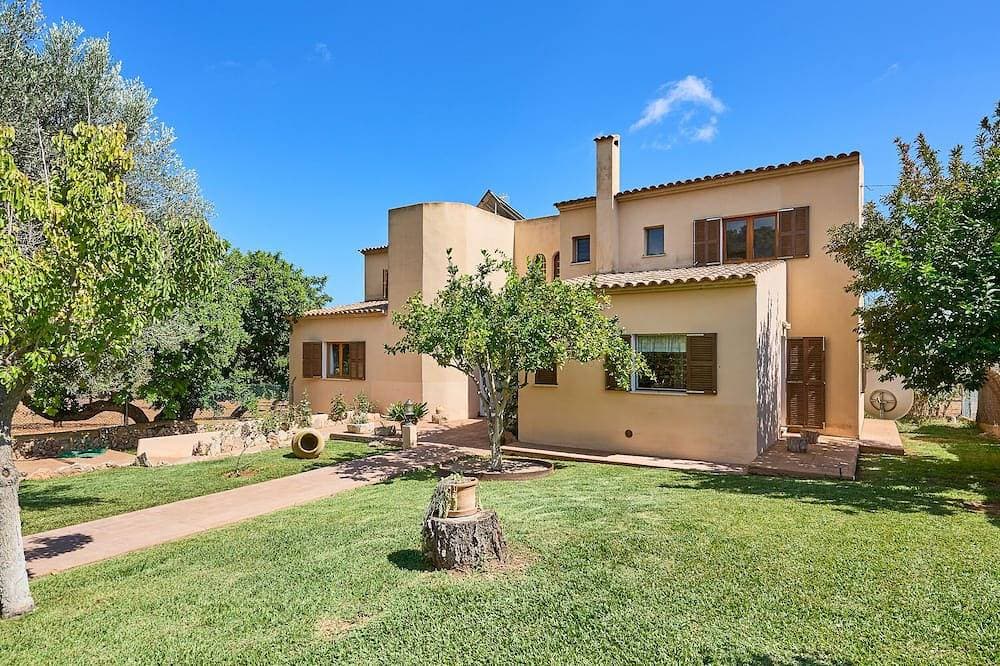 Foto 10 von 30: Garrovers de Shorta, Finca mit Pool, grossem Garten und Blick auf das Land