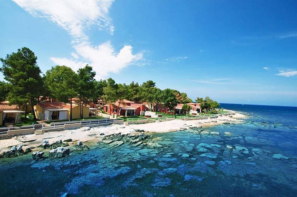 Foto 13 von 23: Amazing home in Umag with house a panoramic view