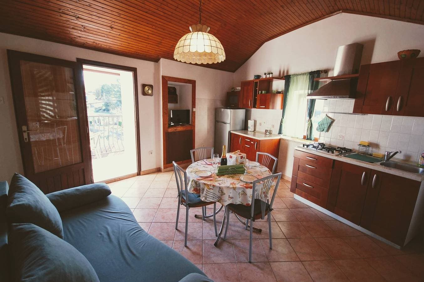 Foto 4 von 15: 1-Zimmer-Ferienwohnung mit Balkon und Meerblick Vantacici (Krk) A-20659-a