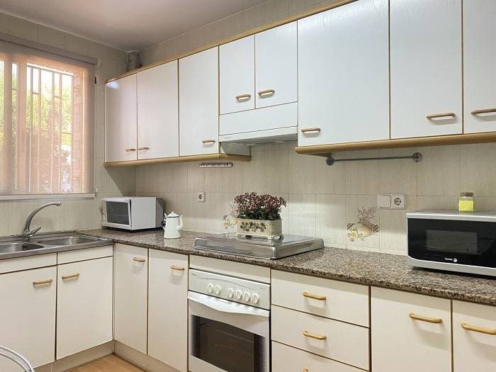 Foto 13 von 30: Ferienhaus für 6 Personen mit Terrasse