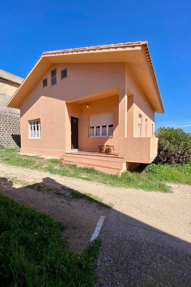 Foto 13 von 45: Three-Bedroom House