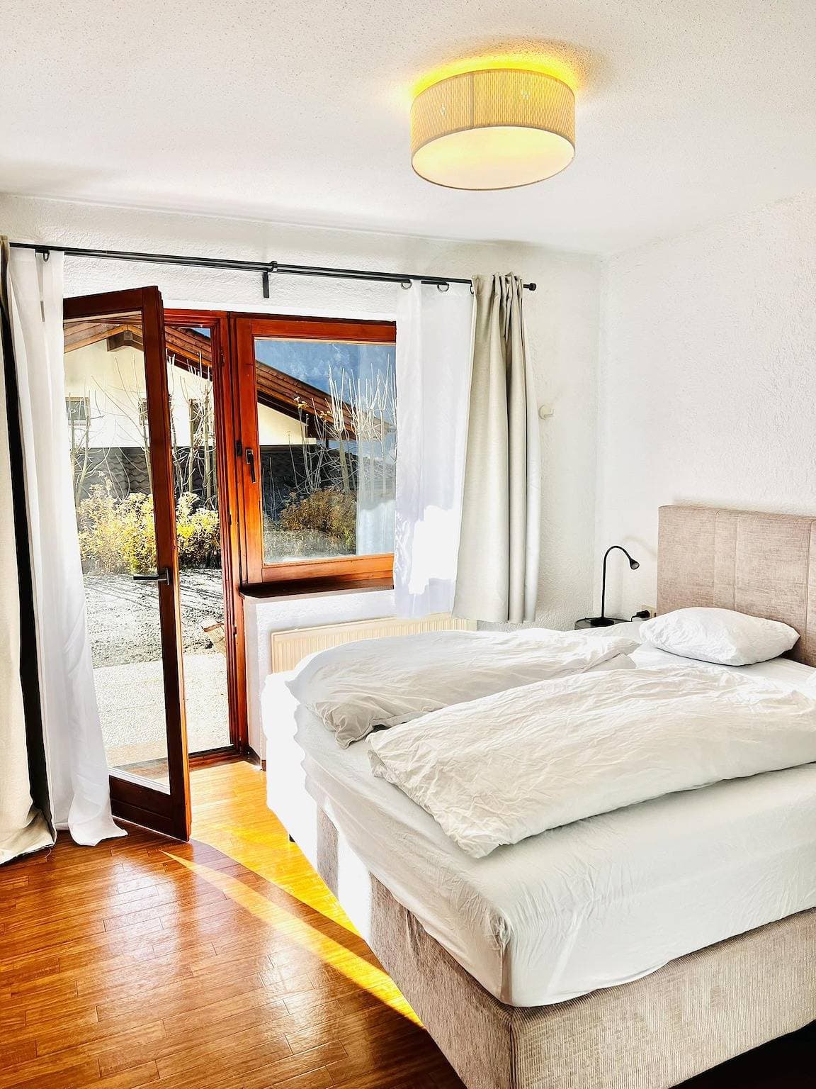 Foto 11 von 32: Ferienhaus mit Seeblick