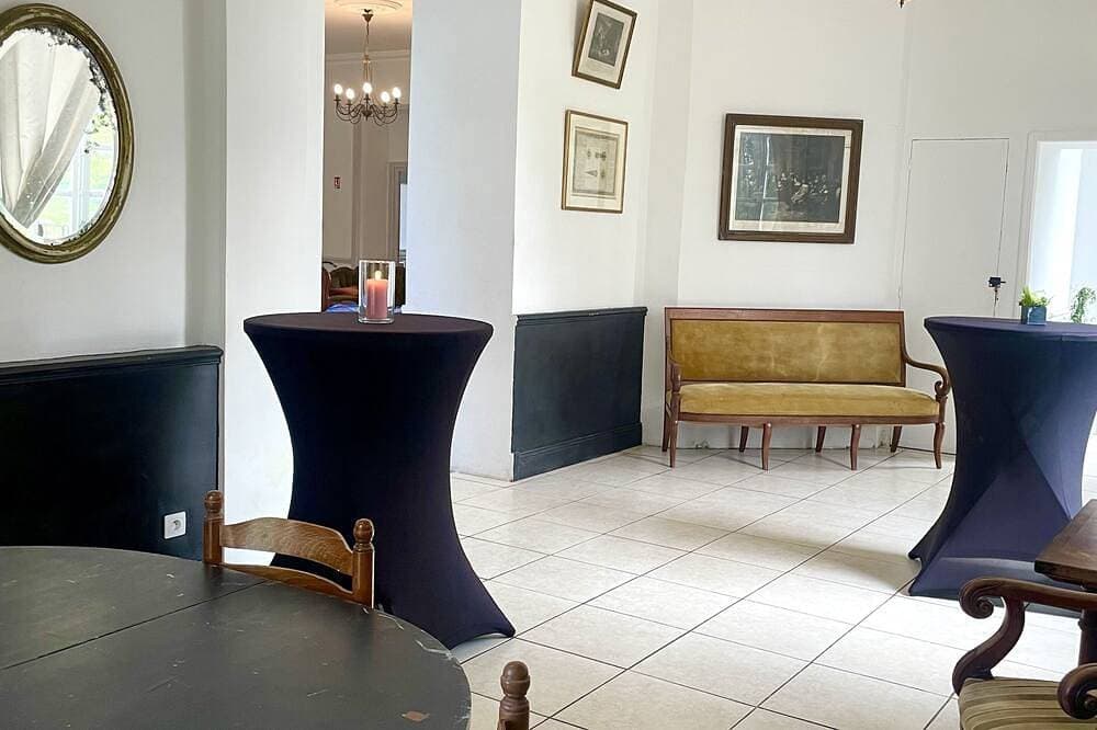 Foto 13 von 17: Large gîte in a chateau in the countryside for 28 people - Normandy