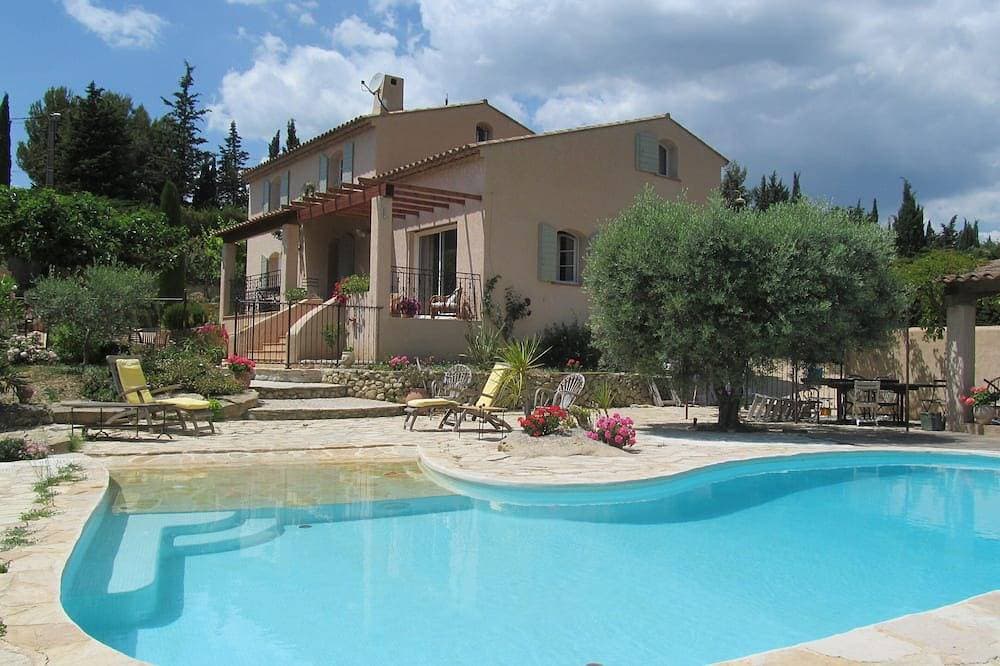 Maison Provencale Avec Piscine 1