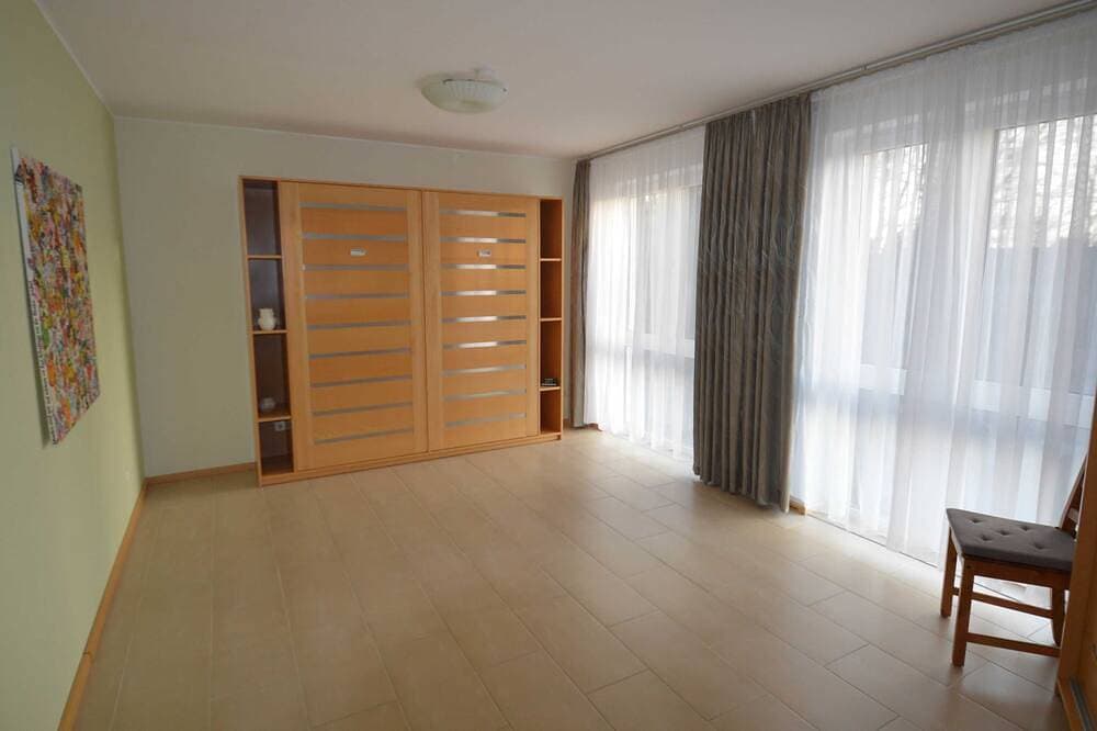 Foto 9 von 19: Ferienwohnung Obergeschoss - Ferienwohnhaus Drei am Zemminsee