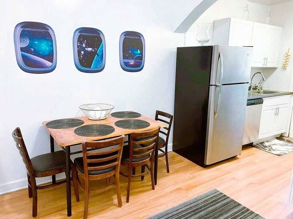 6647 2E | Lovely Unit in Central St. Louis 1
