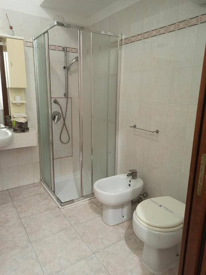 Foto 8 von 12: Double or Twin Room with Private Bathroom