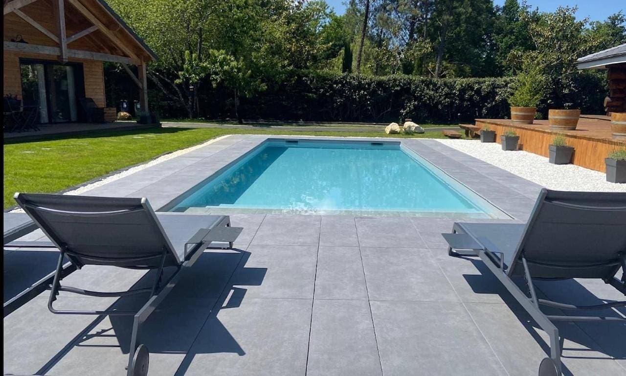 Foto 5 von 17: Triple Room with Pool View