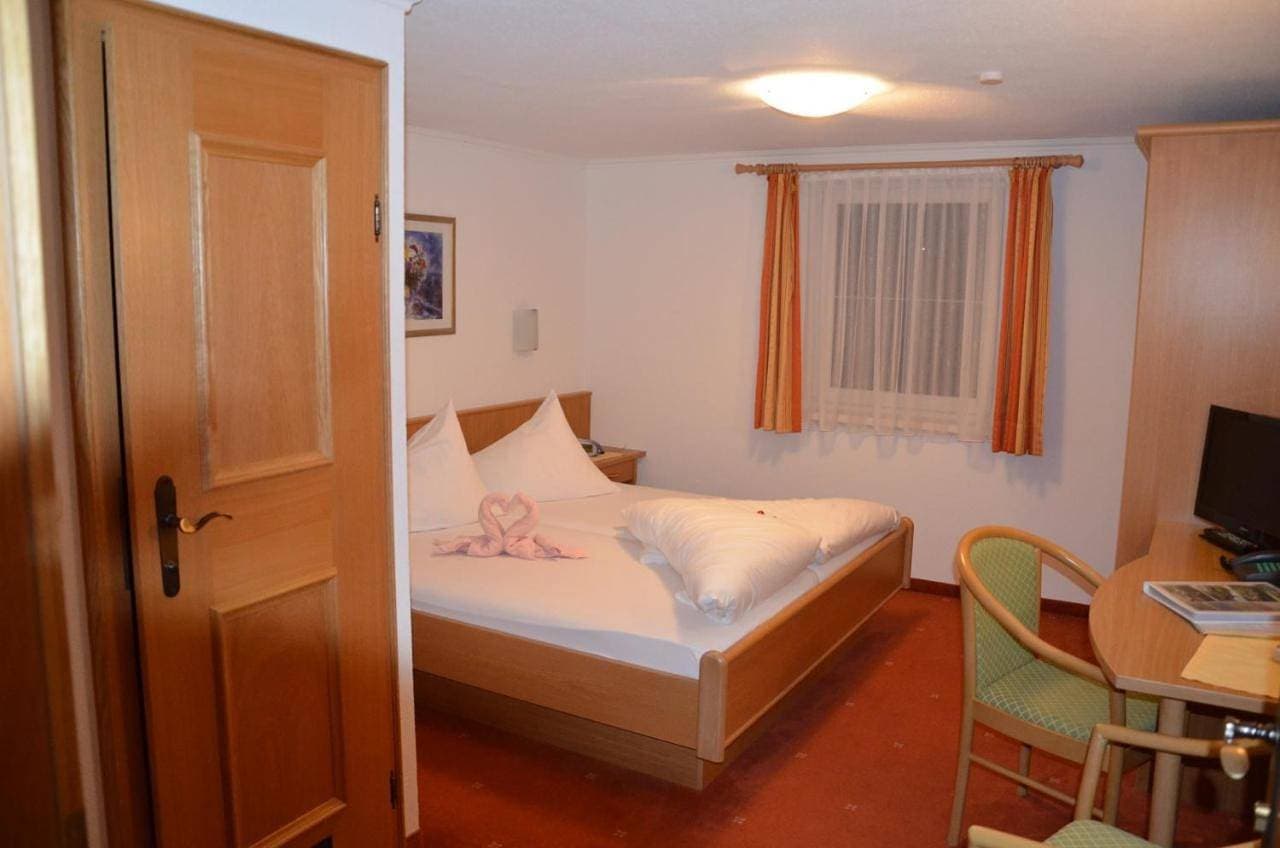 Foto 2 von 7: Budget Double Room 08