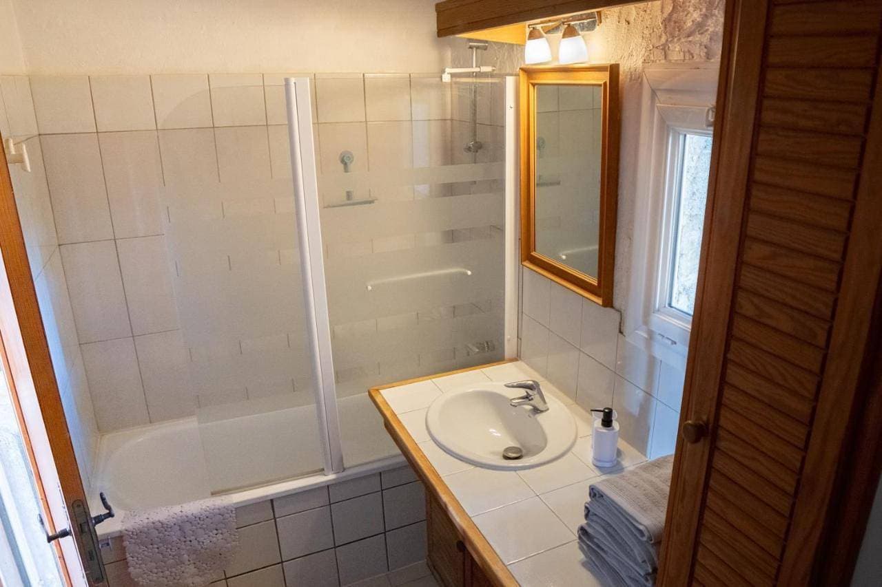 Foto 13 von 29: Two-Bedroom House