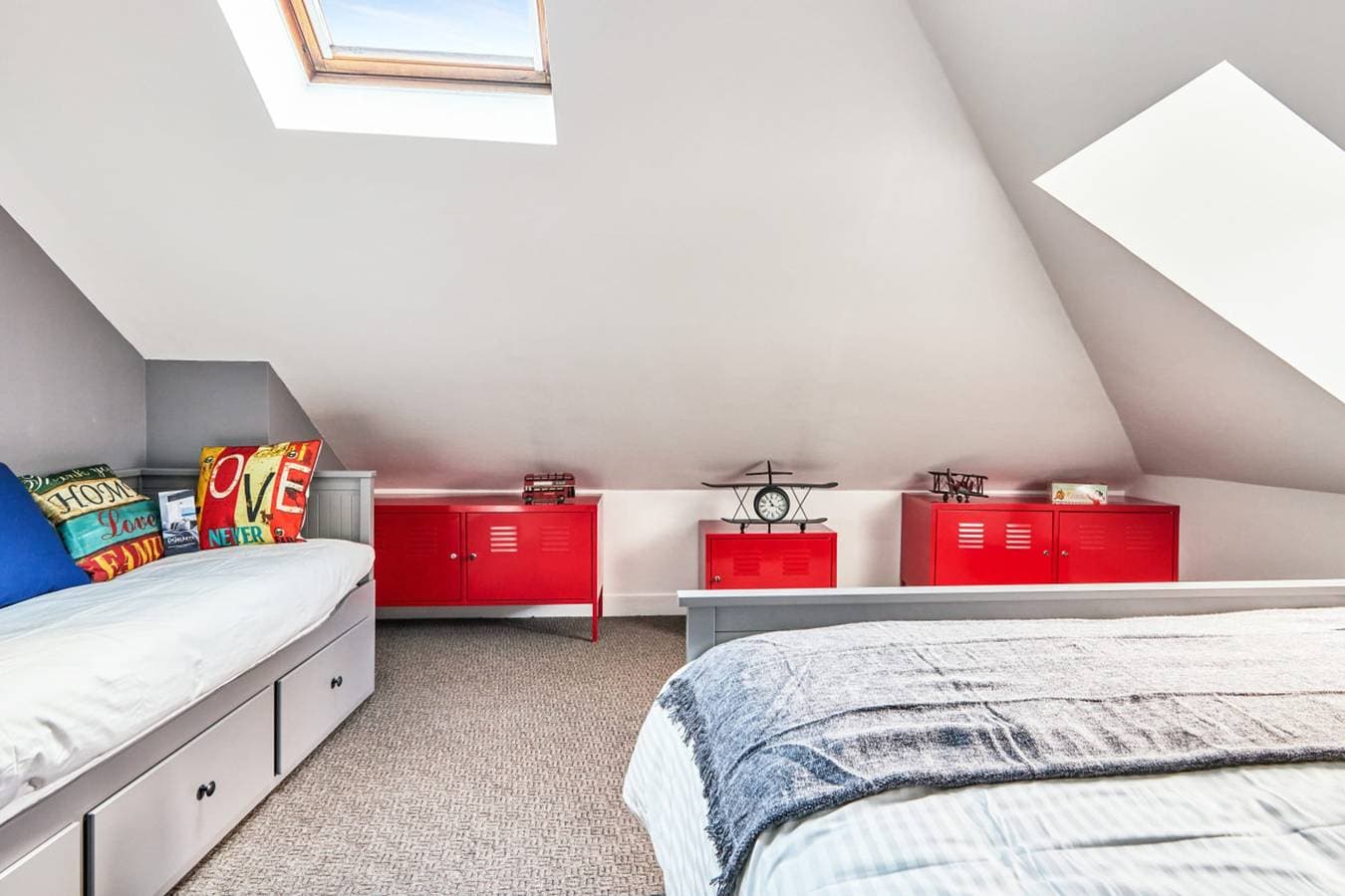 Foto 6 von 12: Appartement Lucarnes - 3 étoiles - Welkeys