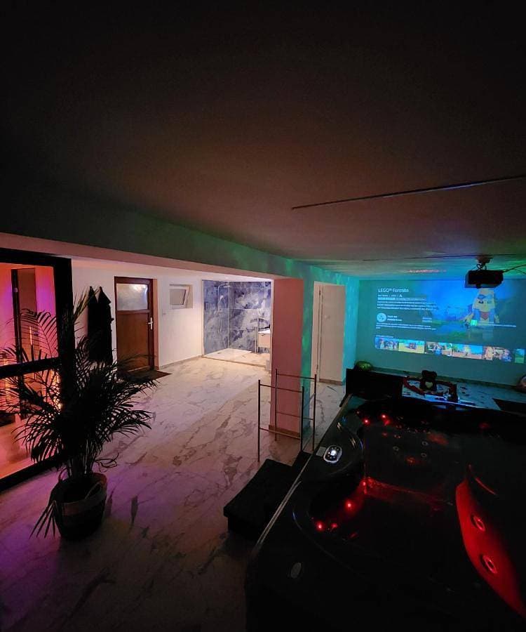 A O G prestige Relax Max SPA SAUNA 1