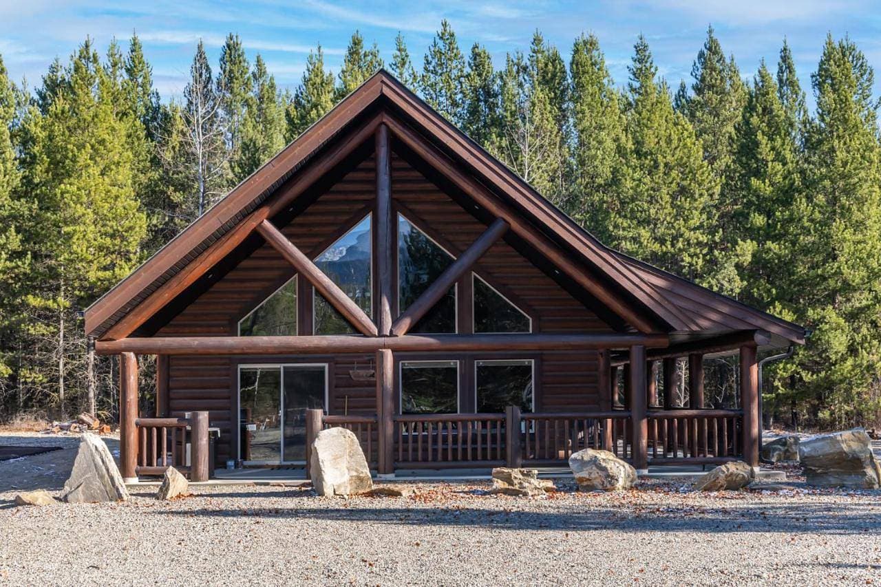 Raven Cabin 1
