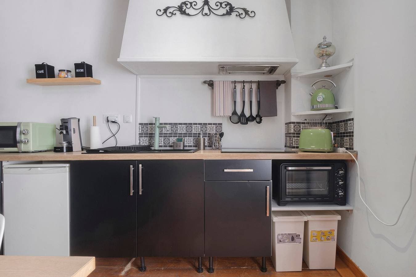 Foto 6 von 32: Ferienhaus „La Perle Rosée“ mit privater Terrasse und WLAN