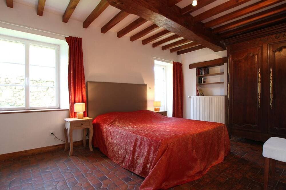 Foto 3 von 21: Gemütliches Steinhaus mit Garten, Haustiere erlaubt in La Hague