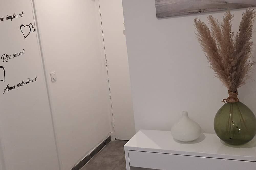 Foto 6 von 6: 15 Min From Gare Pardieu, Single Rooms In Apartment