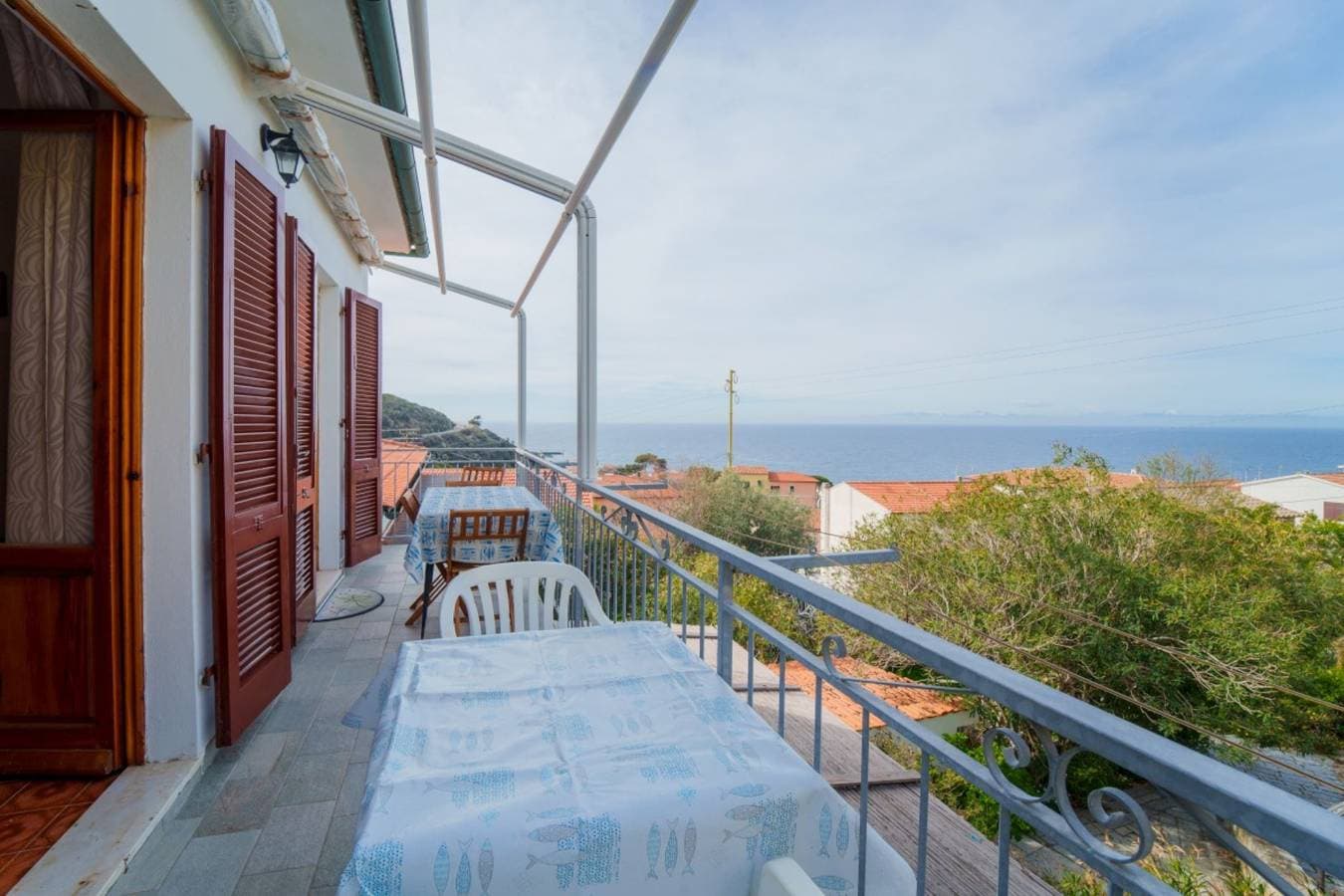Foto 9 von 37: Ferienwohnung für 6 Personen mit Balkon