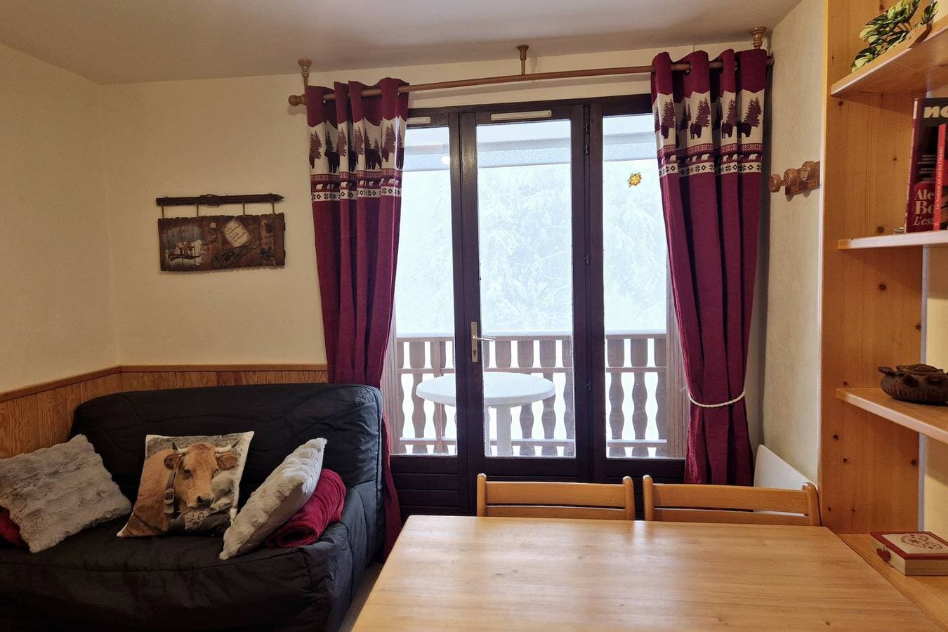 Foto 10 von 23: Ferienwohnung für 4 Personen mit Balkon
