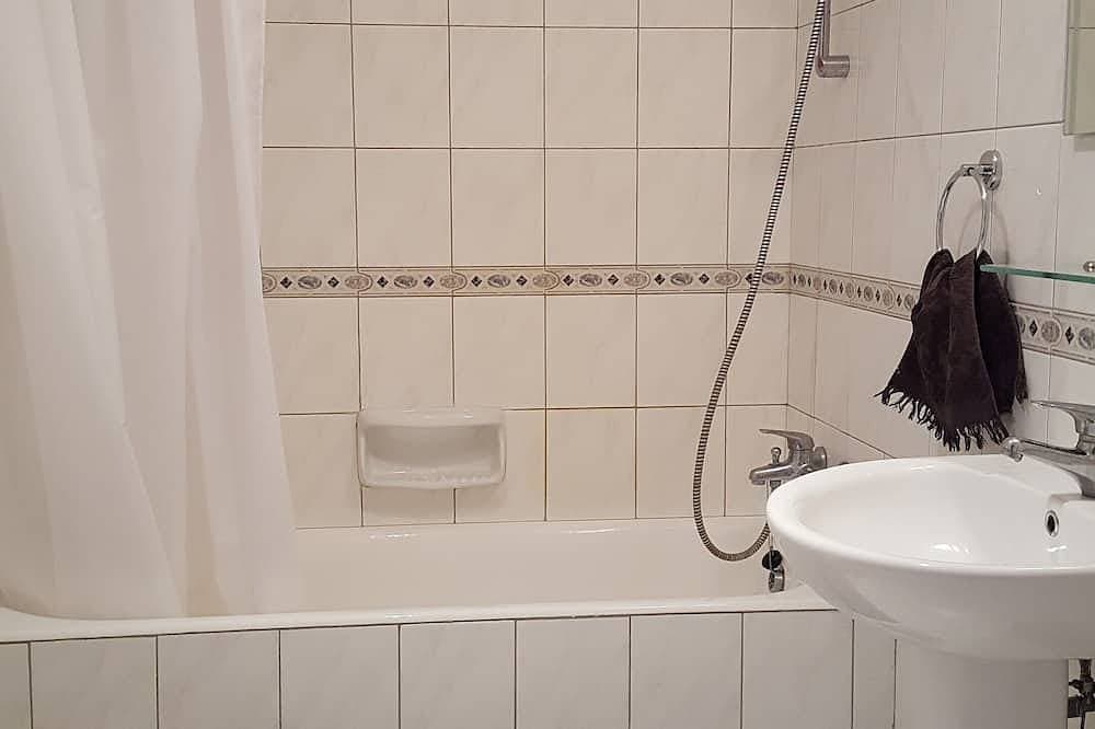 Foto 3 von 30: Kato Paphos: hervorragende Wohnung T2 Touristengegend am Meer