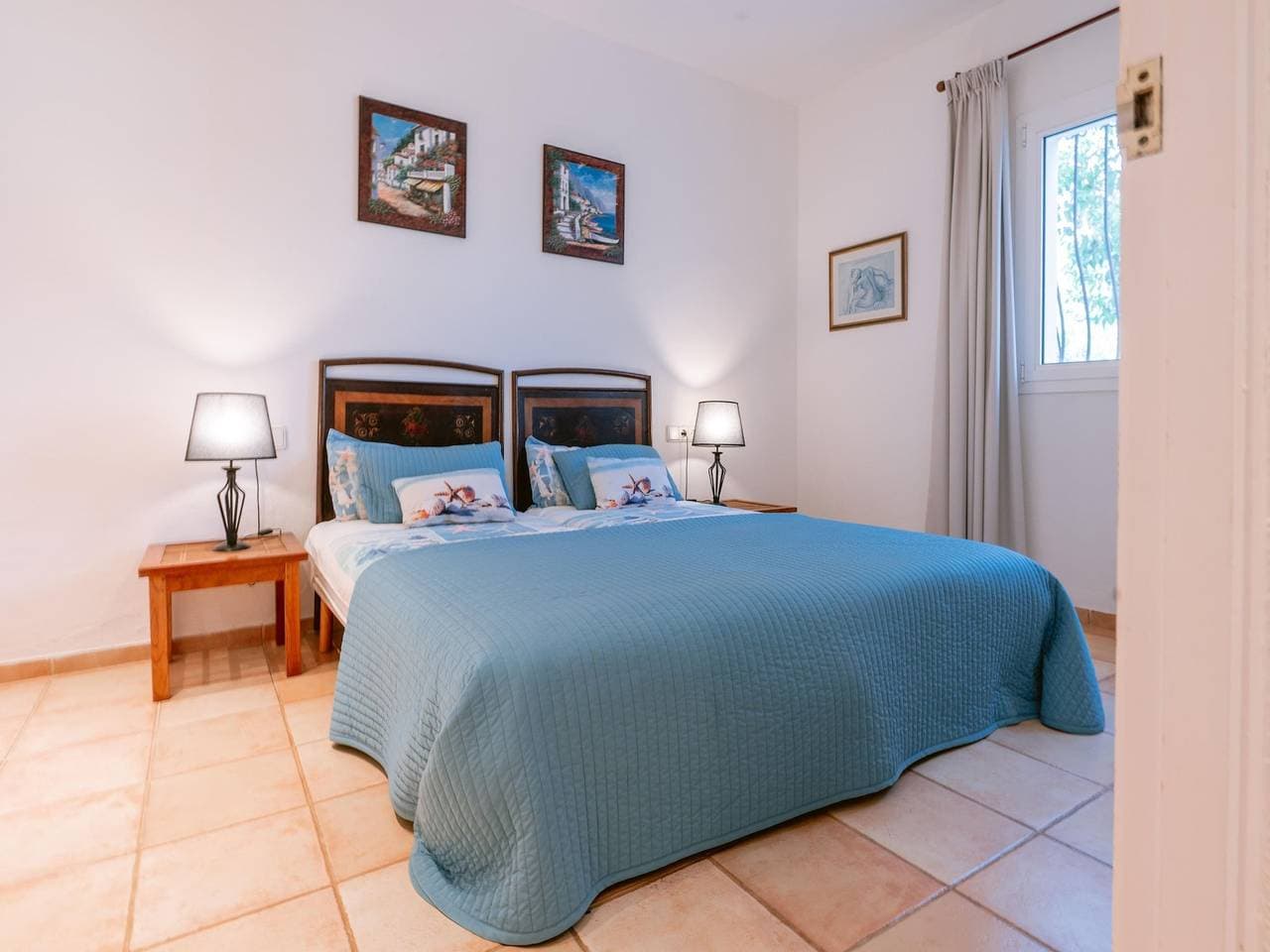 Foto 13 von 38: Villa für 10 Personen mit Balkon