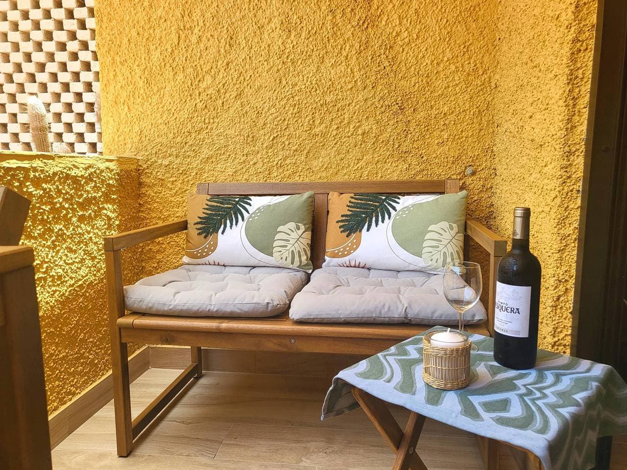 Foto 5 von 25: Moderne Unterkunft mit Pool, Terrasse und Parkplatz in Playa La Arena