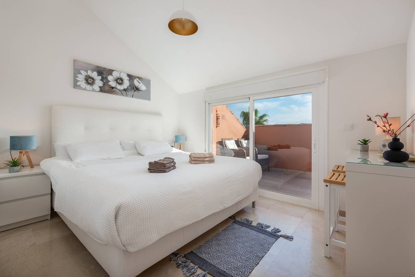 Foto 7 von 37: Apartment 'La Fragata Estepona 3b 2b' mit Meerblick, WLAN und Klimaanlage
