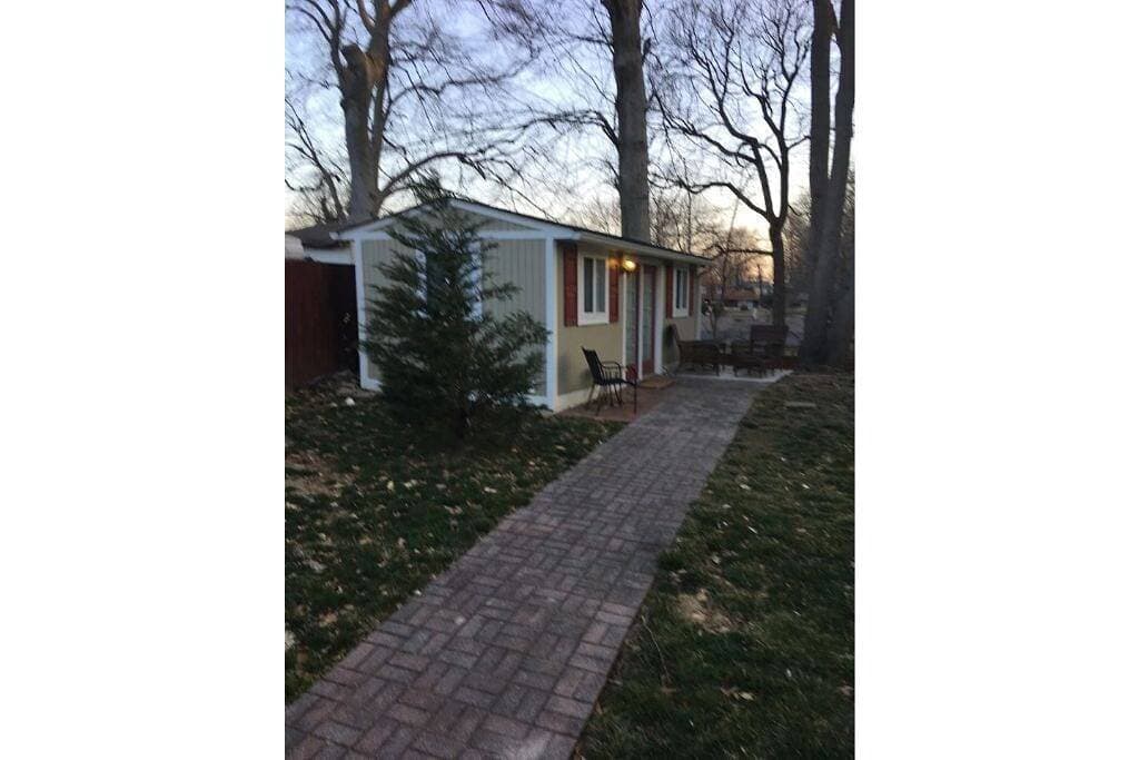 Foto 4 von 15: Private Apt with backyard