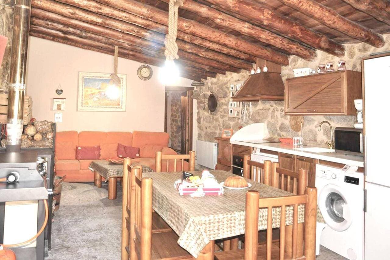 Foto 4 von 5: Two-Bedroom Holiday Home