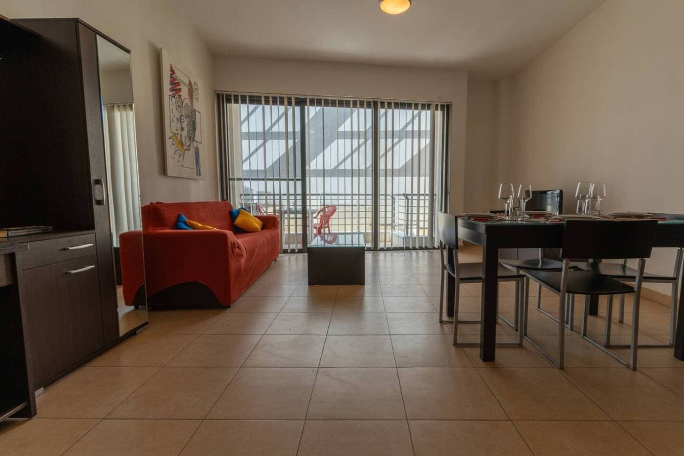 Foto 7 von 33: The King at Roulette | Modern Apartment, Paceville