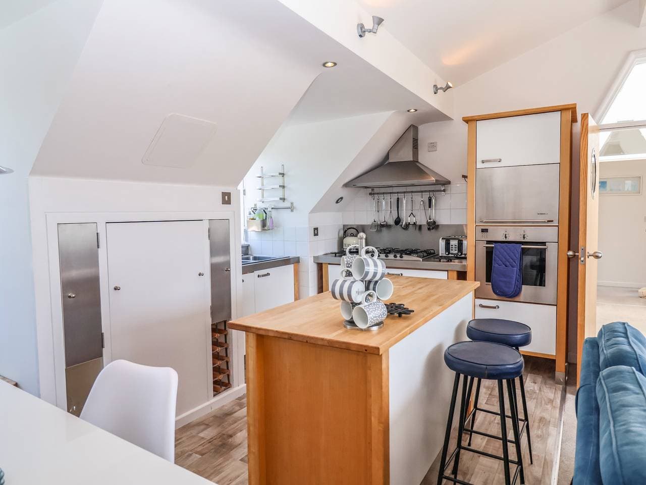 Foto 6 von 21: Ferienwohnung für 4 Personen mit Balkon