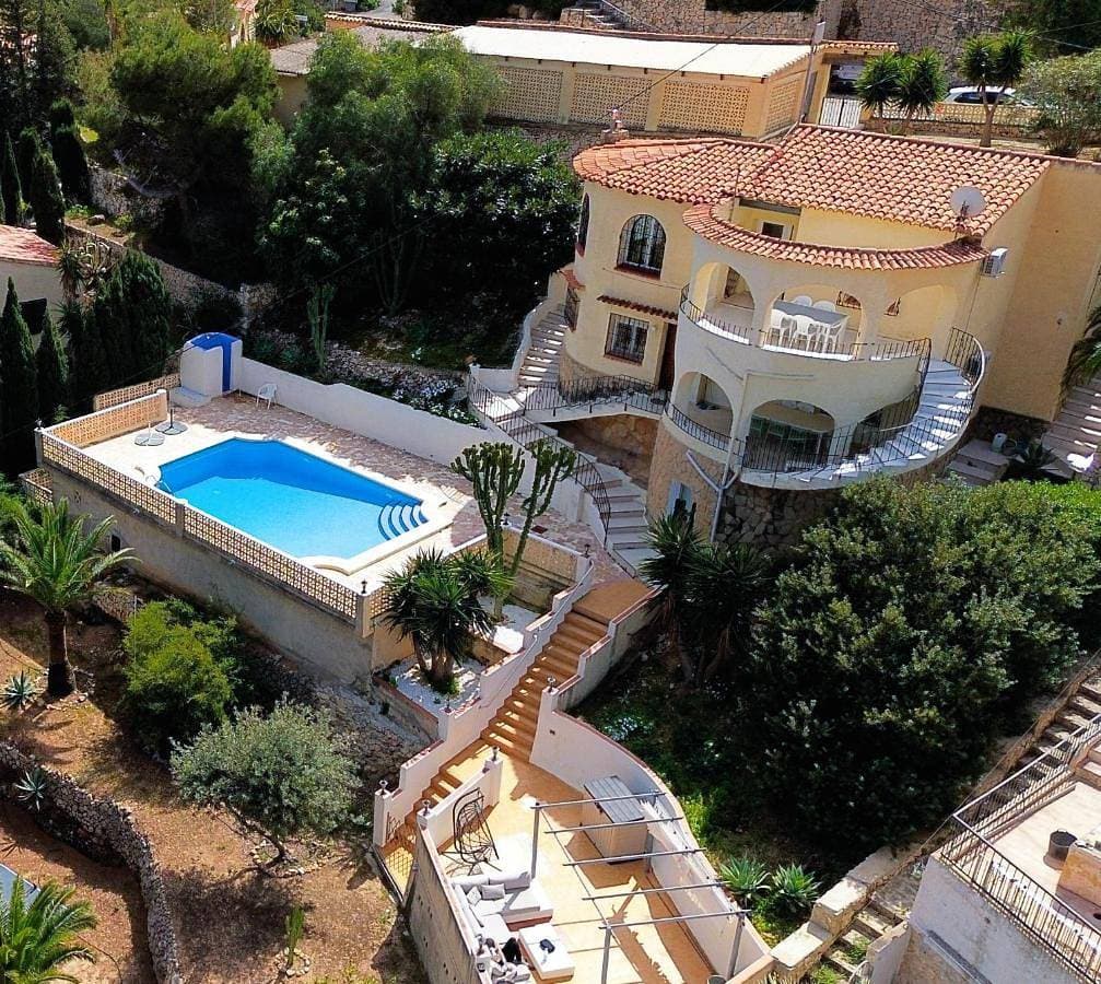 Beautiful villa with private pool and amazing view 1
