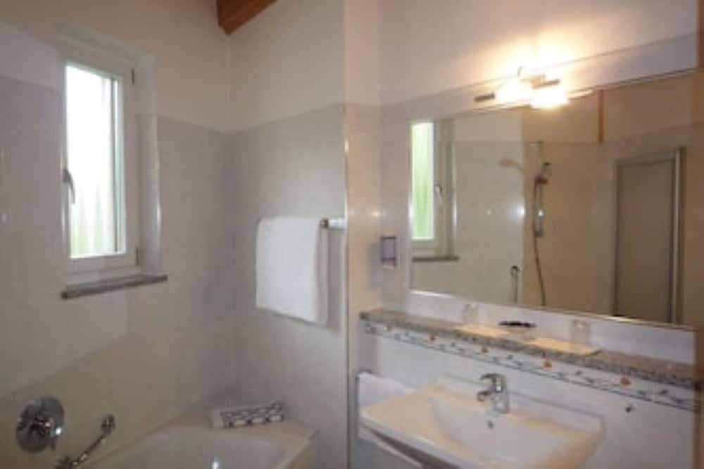 Foto 5 von 11: Miniappartement - für 2 Pers. - großer Balkon