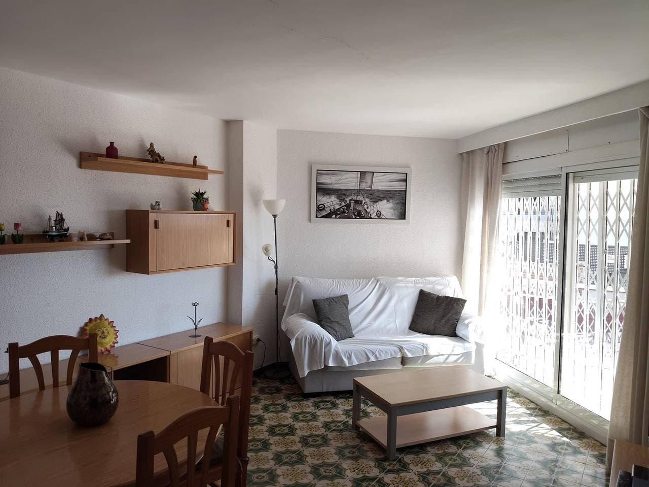 Foto 11 von 16: Erdgeschosswohnung in Torredembarra, 2 Sz, Balkon, Wifi, Parkplatz