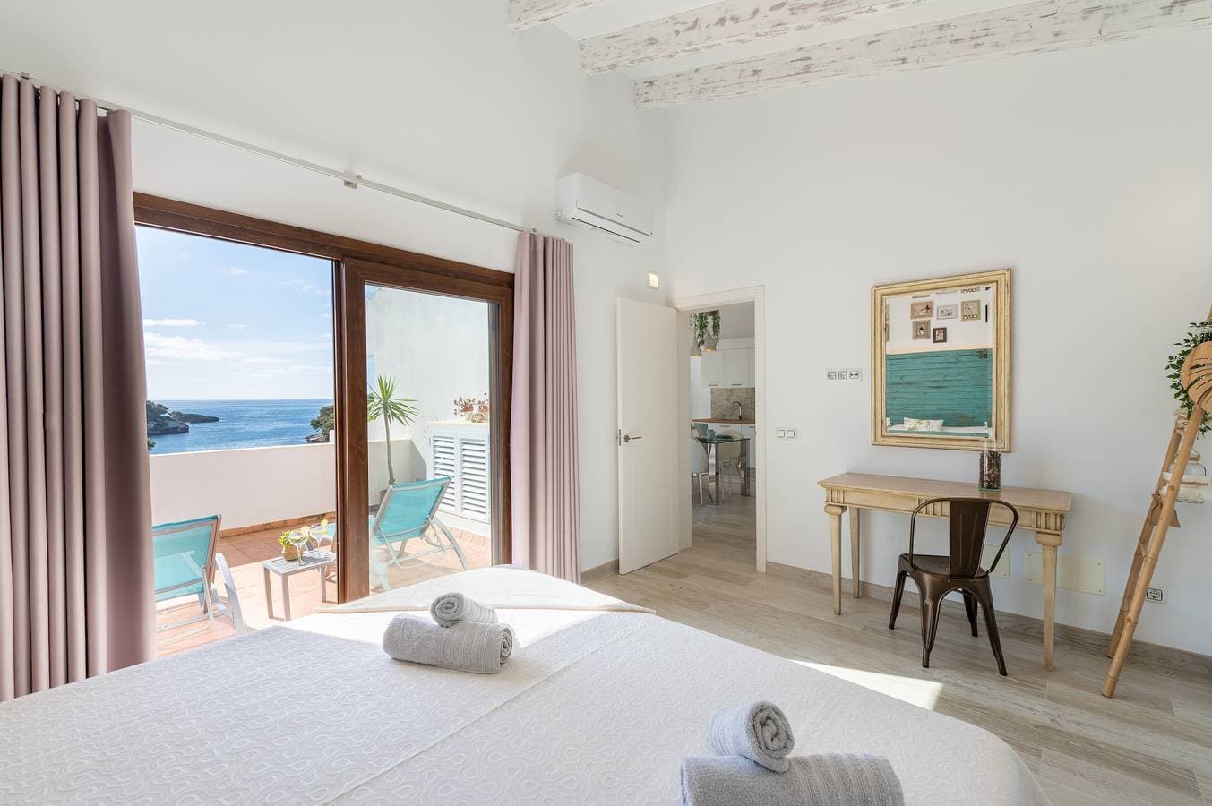 Foto 13 von 24: „Estrella De Mar“ mit Meerblick, WLAN & Klimaanlage (Touristensteuer inklusive)