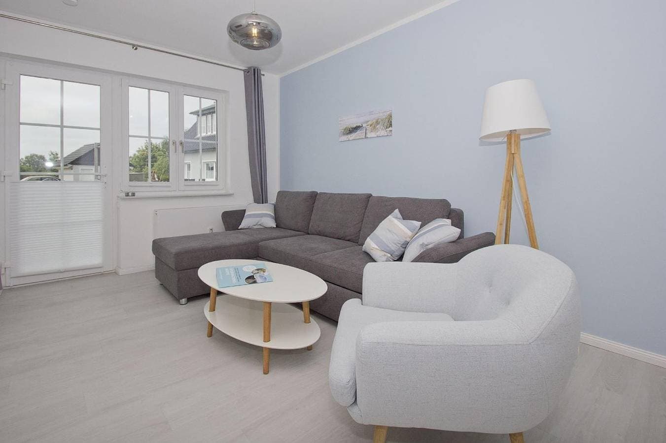 Foto 6 von 20: Moderne Ferienwohnung mit eigener Terrasse - Haus Inselwind FeWo MEERsand