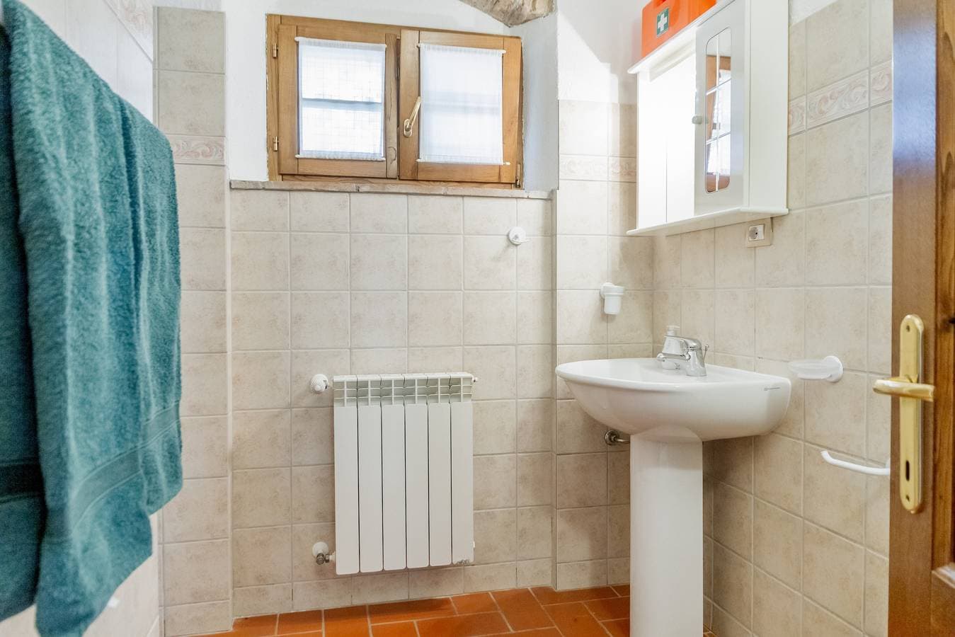 Foto 13 von 26: Ferienwohnung "Casa Le Basse - Giuncarico" mit privater Terrasse und WLAN