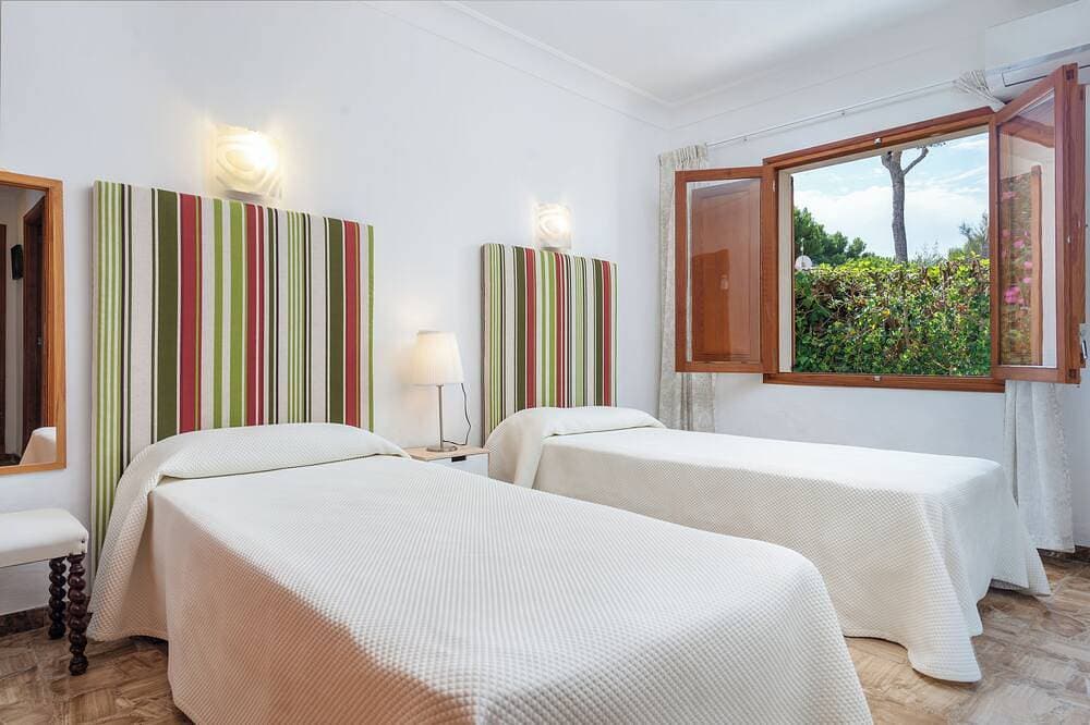 Foto 4 von 29: Die Villa Bugambilia liegt nur 50 m von einem langen Sandstrand entfernt.